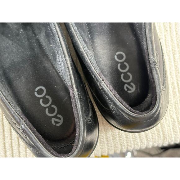 Ecco Shoes Womens Size 40 US 9 Black Leather Slip On Comfort Loafers Shock Point - Picture 4 of 7